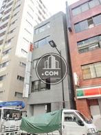 前面通りを見渡せる眺めの良い居室