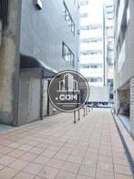 隣接すす側道奥からの景観
