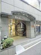 玄関手前には余裕のあるスペースがあります
