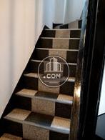 マスヤビル 階段