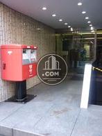 物件入口に郵便ポストが設置されています