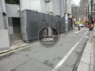 こちらは建物裏側です
