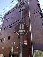 建物横からの外観