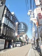 沢山の店舗が軒を連ねます