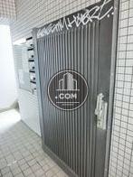 出入り口の門扉です