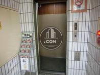 ６人乗りが１基です