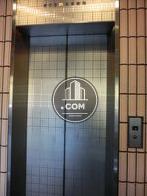 6人乗りエレベーターが一基あります