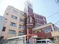 重厚感の感じられる建物