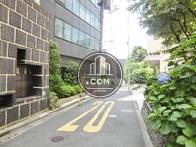 閑静な脇道