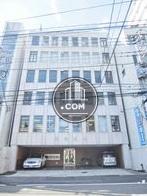 綺麗に配列された窓