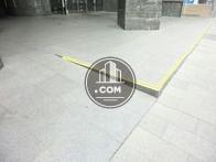 床面にはスロープ加工が施されています