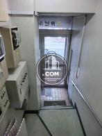 コンパクトなエントランスです