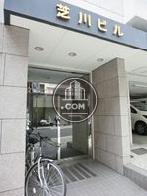 ビル名が目立つ色で書かれていますので、すぐ見つけられます