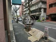 正面入口付近から見た周辺です
