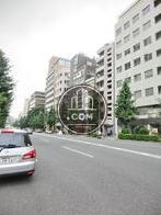 交通量の多い通り