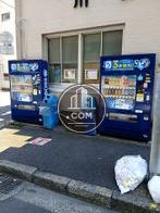 物件前　自動販売機