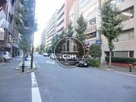 前面道路右側