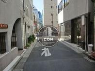 一方通行の脇道です