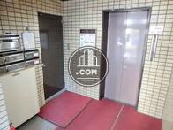 綺麗に整備されたエントランス内