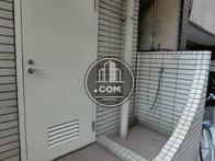 ゴミ置き場入口です