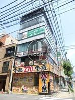 明るい環境のオフィス