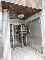 高級感のある正面玄関