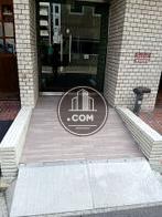 出入口にスロープあり