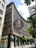 日本企業会館外観写真