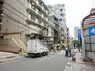 前面通りの様子