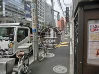 すぐ先は青山通りです