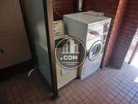 入居者専用のコインランドリー