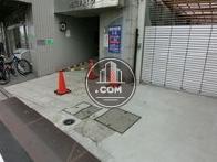 物件入口付近です