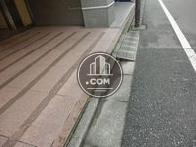 玄関前のスロープです