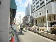 新宿駅方面