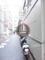 玄関から右を見た様子