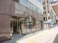 １階部分には店舗が入居中