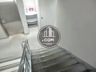 階段上からのアングル