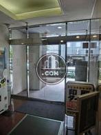 エントランスから入口