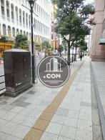 綺麗に舗装された通り