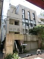 南青山AYビルの外観写真