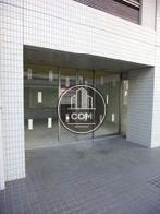 1階部分にも店舗スペースがあります