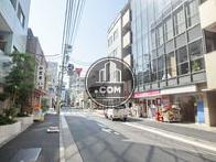 幅広い道路