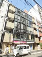 両サイドにバルコニーを設置