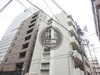 比較的低層の建物です
