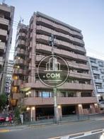 町田街道から見た外観です