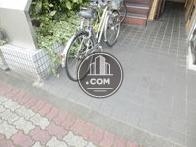玄関前の床面