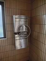 シルバーのポスト