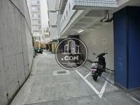 バイク置場です