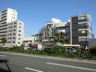 通りが一望出来ます