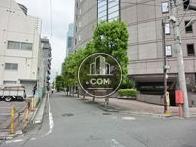 隣接する脇道